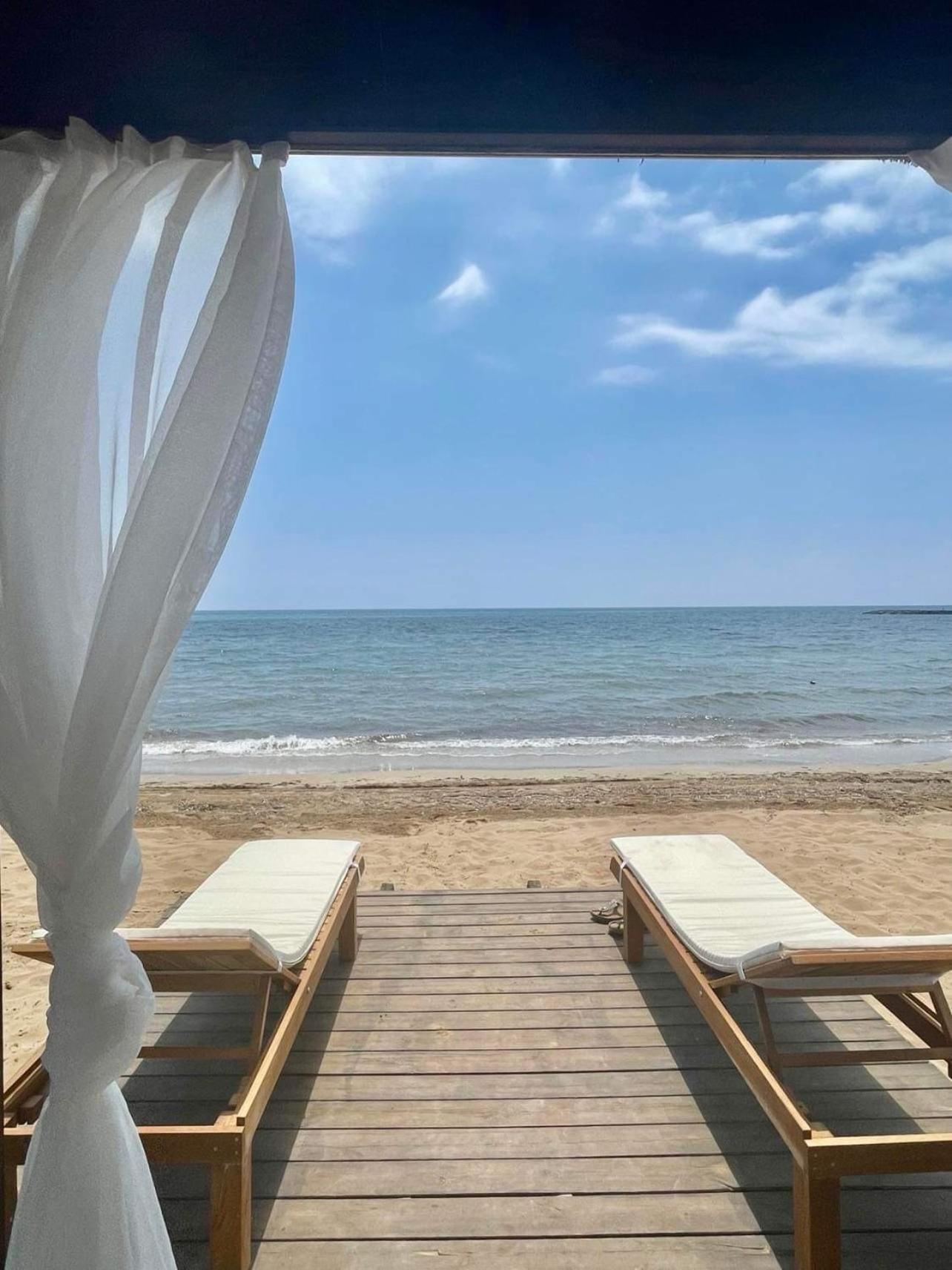 Sweetness Apartment By The Sea Vokolidha Exterior photo